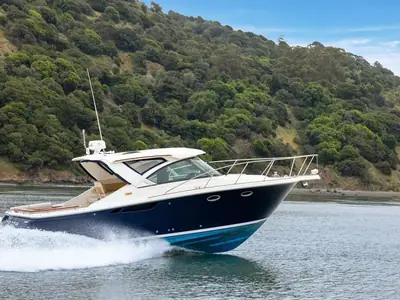2012 Tiara 3100 Coronet