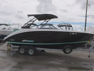 2023 Yamaha AR250