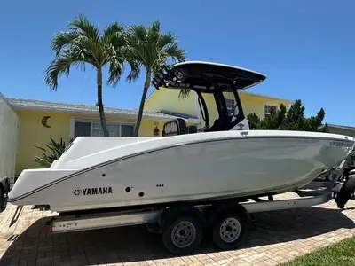 Yamaha 255 FSH Sport E