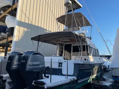 2021 Cutwater C-32 CB