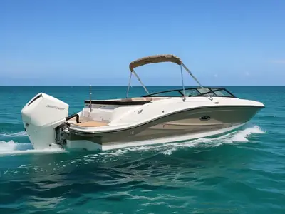 2019 Sea Ray SPX 230 Outboard