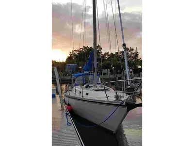 1979 Tartan 37
