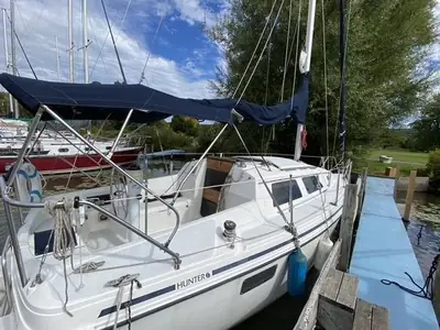Hunter 27 2
