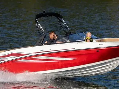 Bayliner VR6 Bowrider I/O