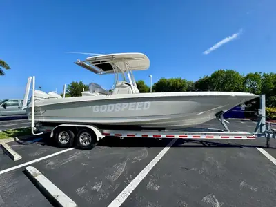Boston Whaler 270 Dauntless