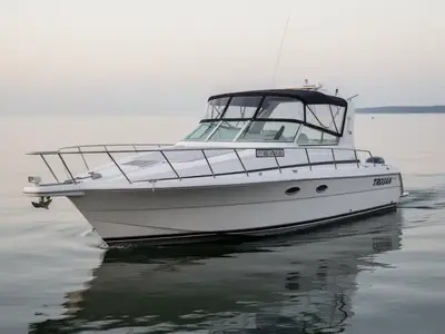 2000 Trojan Boats 400 Express