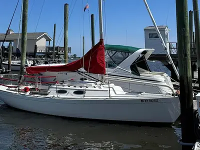 2006 Alerion Express 28