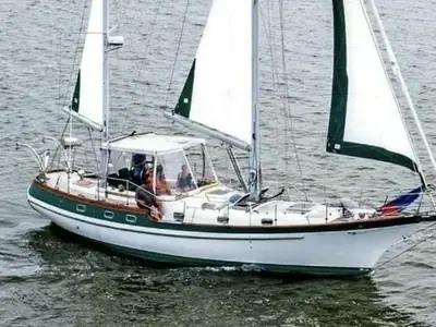 1983 Vagabond 42