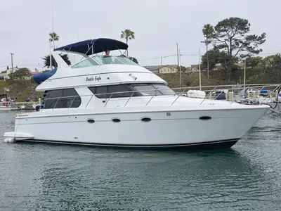 2000 Carver Voyager