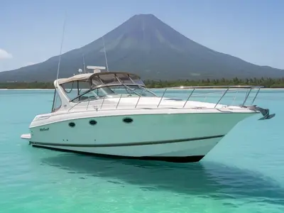 2001 Wellcraft Corp MARTINIQUE 3300