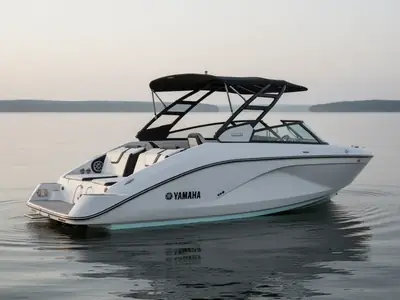 2025 Yamaha 222S