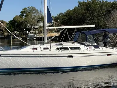 2004 Catalina 350
