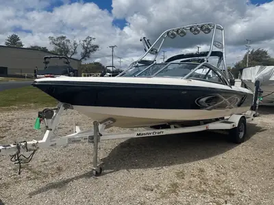 2003 MasterCraft X2