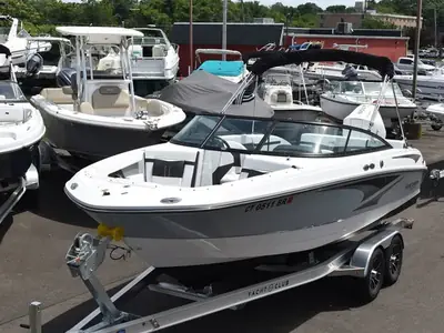 Monterey M-225