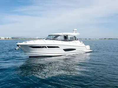 2021 Regal 38 XO