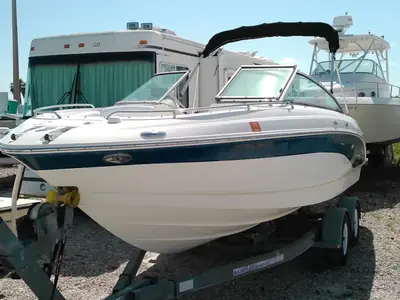 Chaparral 236 SSI