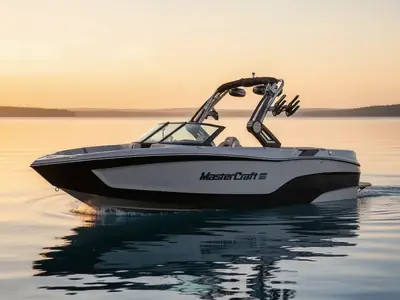 2022 MasterCraft XT22