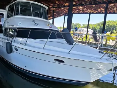 Carver 500 COCKPIT MOTOR YACHT