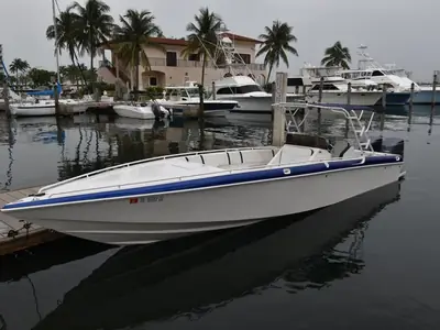 1984 Chris-Craft 311 SCORPION