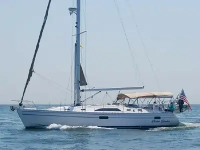 2016 Catalina 445