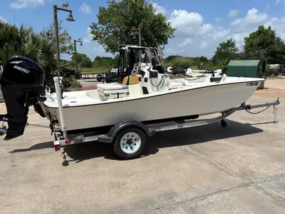 2021 Mako PRO SKIFF 15 CC