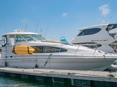 2005 Sea Ray 390 MOTOR YACHT