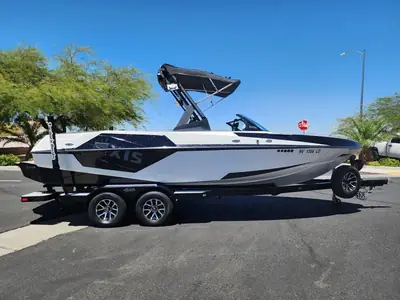 2020 Axis Wake Research T22