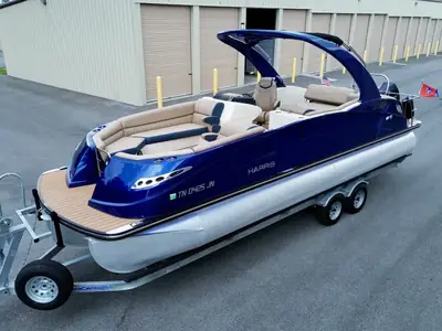 2019 Harris CROWNE SL 250