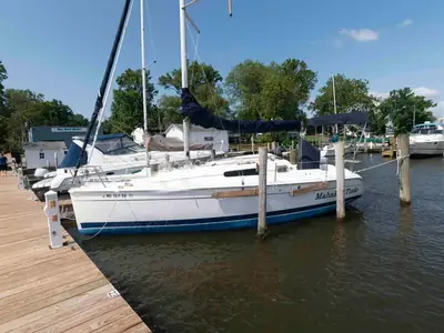 Hunter 27