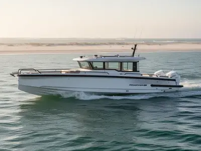 2024 Axopar 37 XC Cross Cabin