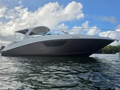 2010 Sea Ray 370 SUNDANCER