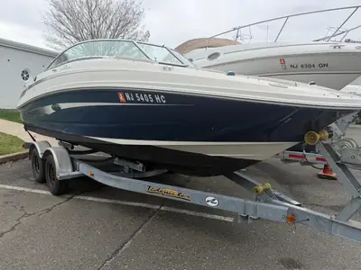 Sea Ray 210 SUNDECK