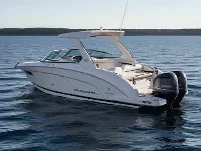 2020 Regal 33 OBX