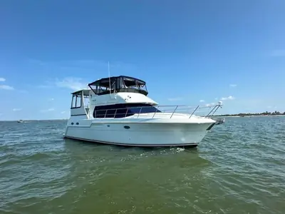 2000 Carver 406 MOTOR YACHT