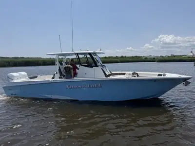 Fountain Powerboats 32 SPORT CRUISER