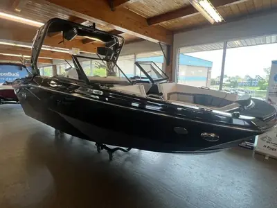 2023 Heyday Wake H22