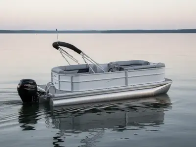 2026 Sun Tracker PARTY BARGE 20 DLX