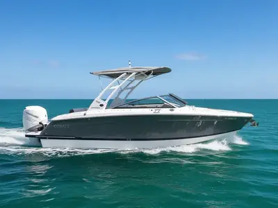 2022 Cobalt R6 Outboard