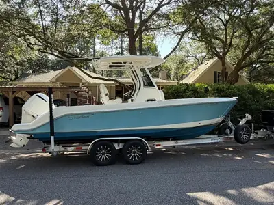 2019 Edgewater Power 230CC