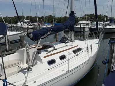Dufour CLASSIC 32