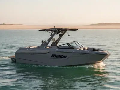 2021 Malibu M220
