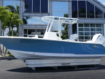 2026 Sea Hunt ULTRA 229