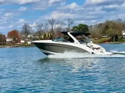 2016 Regal 3200