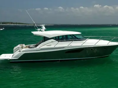 2015 Tiara 44 Coupe