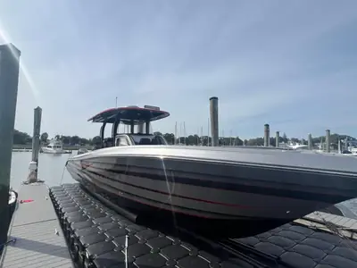 Fountain Powerboats 39 NX