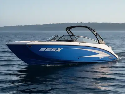 2025 Yamaha 255XD