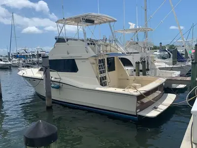 Hatteras 36 CONVERTIBLE