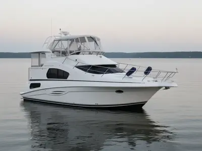 2004 Silverton 39 Motor Yacht