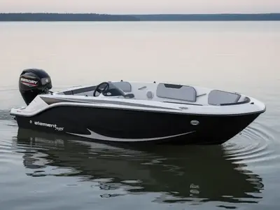 2022 Bayliner Corp M15