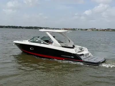 2022 Chaparral 307 SSX